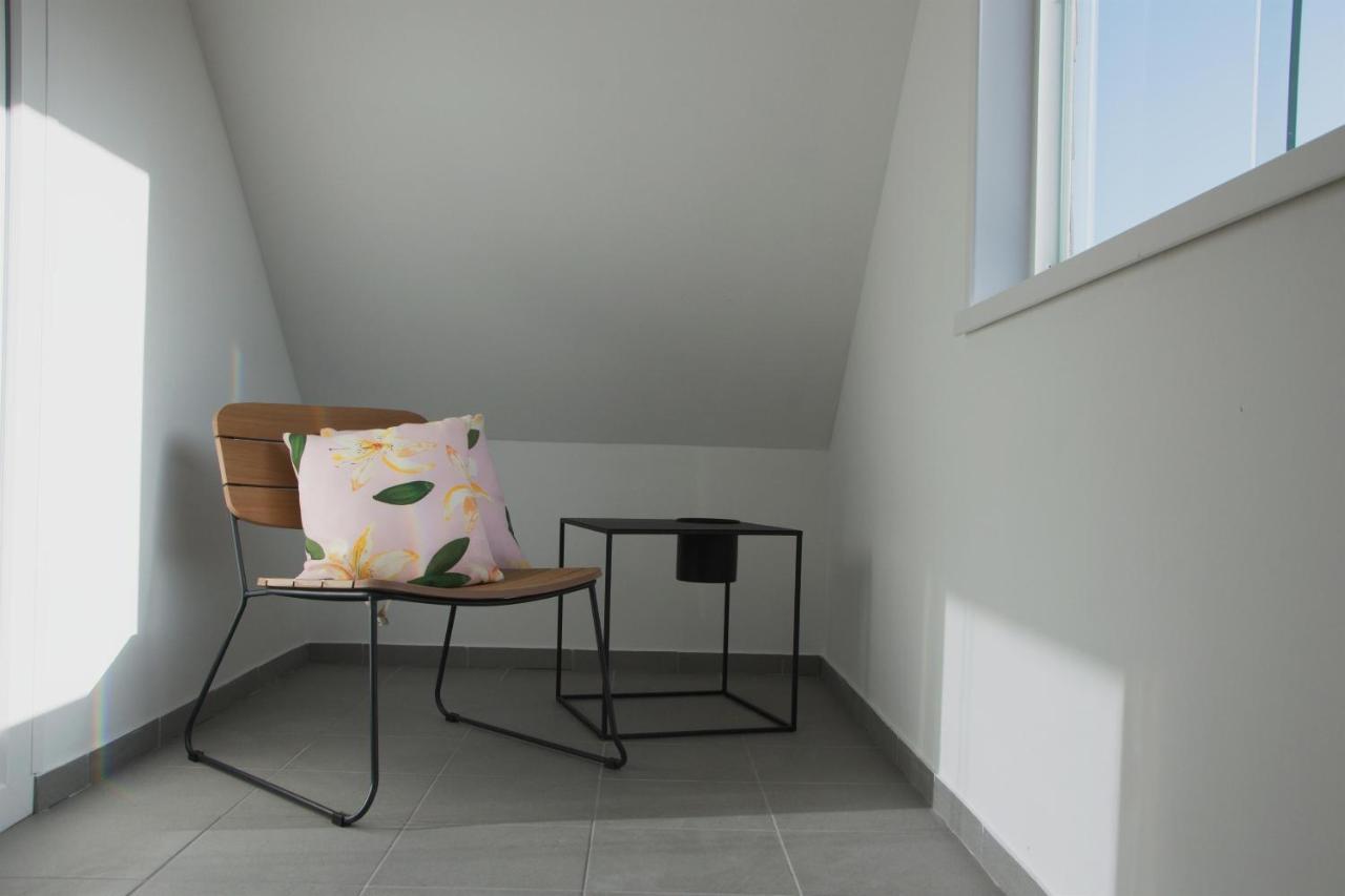 Roof Lounge Apartment Sudbrookmerland Ngoại thất bức ảnh